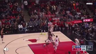 Jalen Brunson drops Caruso and hits the tree for the Knicks!