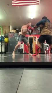 Trever Bradshaw training for upcoming fight!