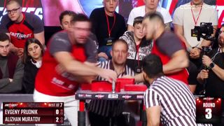 Alizhan-Muratov-vs-Evgeny-Prudnyk-EAST-vs-WEST