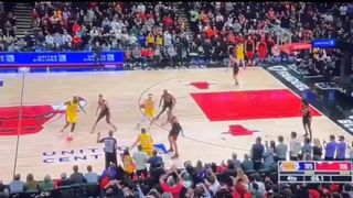 Chicago Bulls Score 9 Points in Last 12 Seconds to Beat the Lakers