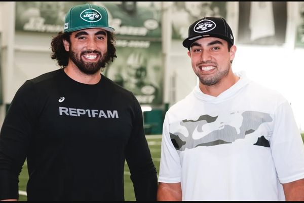 Kaufusi Brothers
